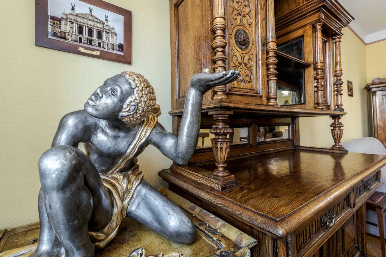 George Apartment Lviv Luaran gambar