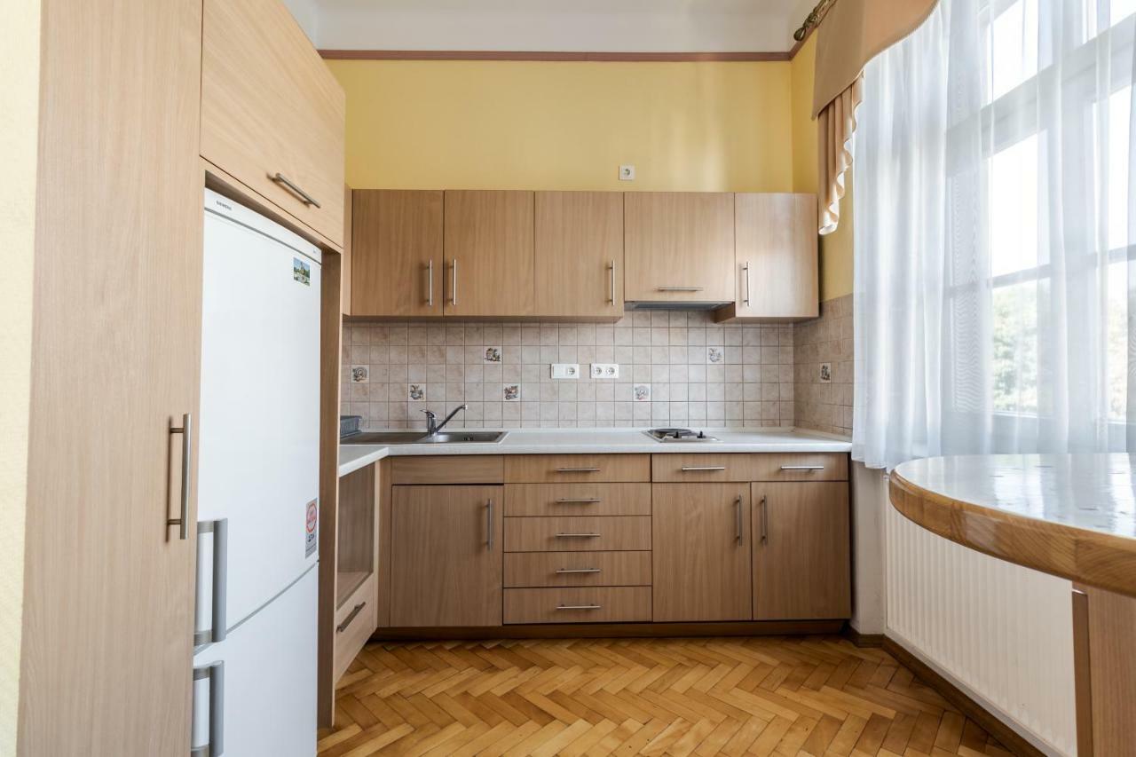 George Apartment Lviv Luaran gambar